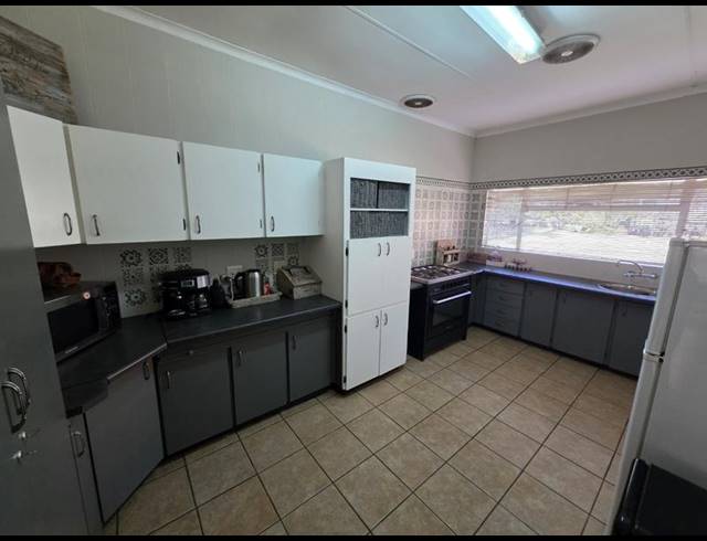 4 BEDROOM HOUSE FOR SALE IN MAGALIESKRUIN